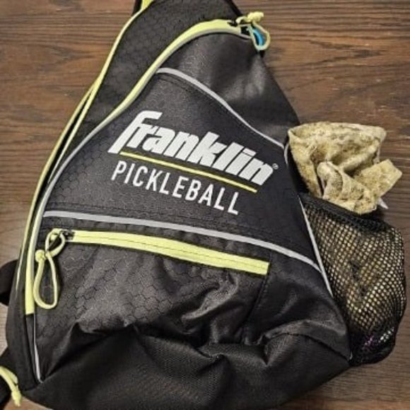 Pickleball Bag - Men's and Women's Backpack Adjustable Sling Bag - Picture 1 of 5